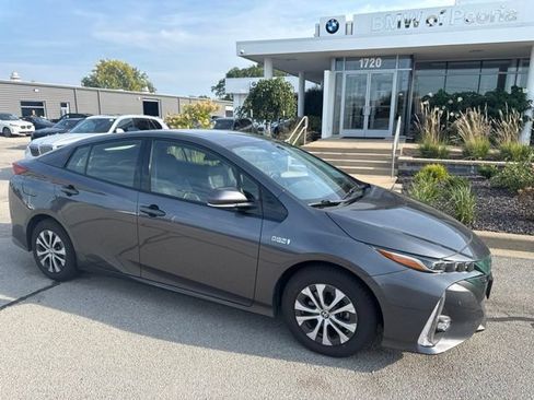 Used 2020 Toyota Prius Prime Limited FWD image 2