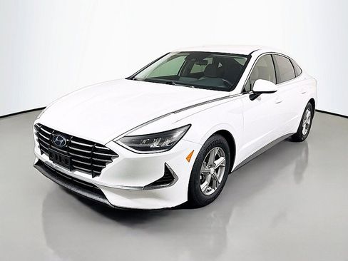 Used 2020 Hyundai Sonata SE FWD image 3