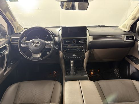Certified 2022 Lexus GX 460 Premium w/ Premium Package AWD/4WD image 15