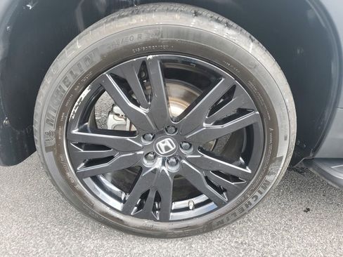 Used 2022 Honda Pilot Black Edition image 11