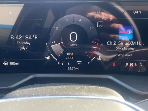 Certified 2026 GMC Acadia Elevation w/ Elevation Premium Package FWD image 29