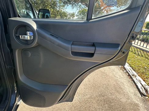 Used 2012 Nissan Xterra PRO-4X w/ Pro-4x Leather Pkg image 26