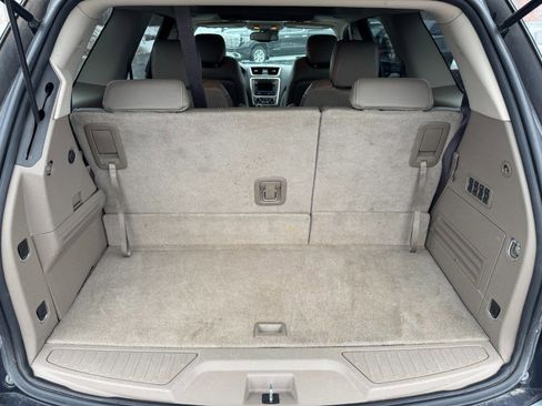 Used 2014 GMC Acadia Denali image 18