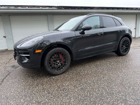 Used 2020 Porsche Macan GTS AWD/4WD image 2