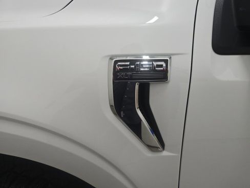 Used 2024 Ford F150 XLT w/ Mobile Office Package image 17