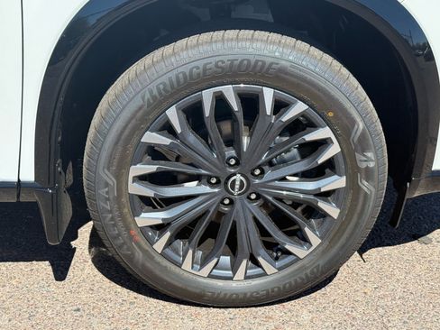 New 2026 Nissan Rogue Platinum w/ Platinum Premium Package image 10