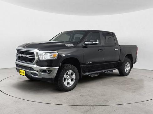 Used 2019 RAM 1500 Big Horn AWD/4WD image 1