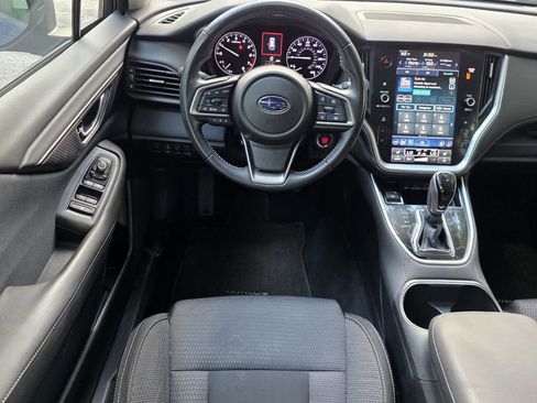 Used 2023 Subaru Outback Premium AWD/4WD image 11