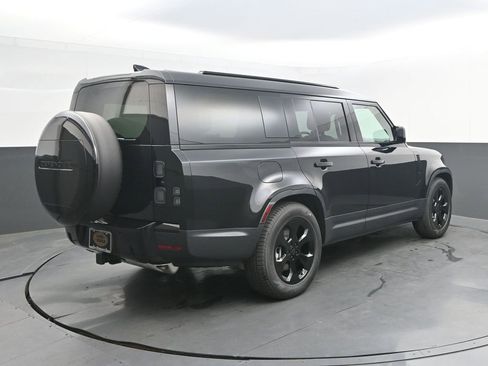 New 2026 Land Rover Defender 130 S AWD/4WD image 7