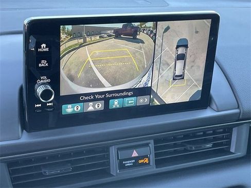 New 2025 Honda Pilot TrailSport image 18