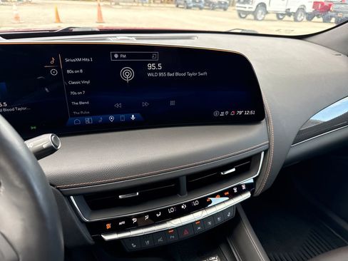 Used 2025 Cadillac CT5 V image 19