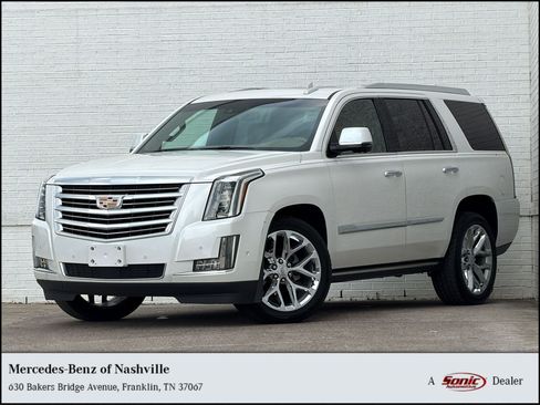 Used 2018 Cadillac Escalade Platinum AWD/4WD image 1