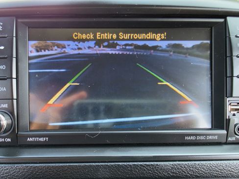 Used 2019 Dodge Grand Caravan SE FWD image 40