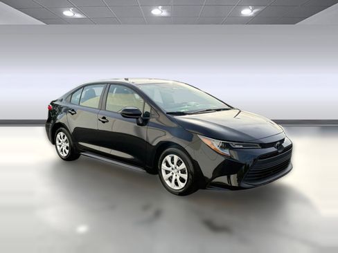 Certified 2024 Toyota Corolla LE image 7