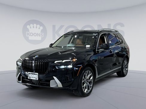 Used 2024 BMW X7 xDrive40i w/ Premium Package AWD/4WD image 1