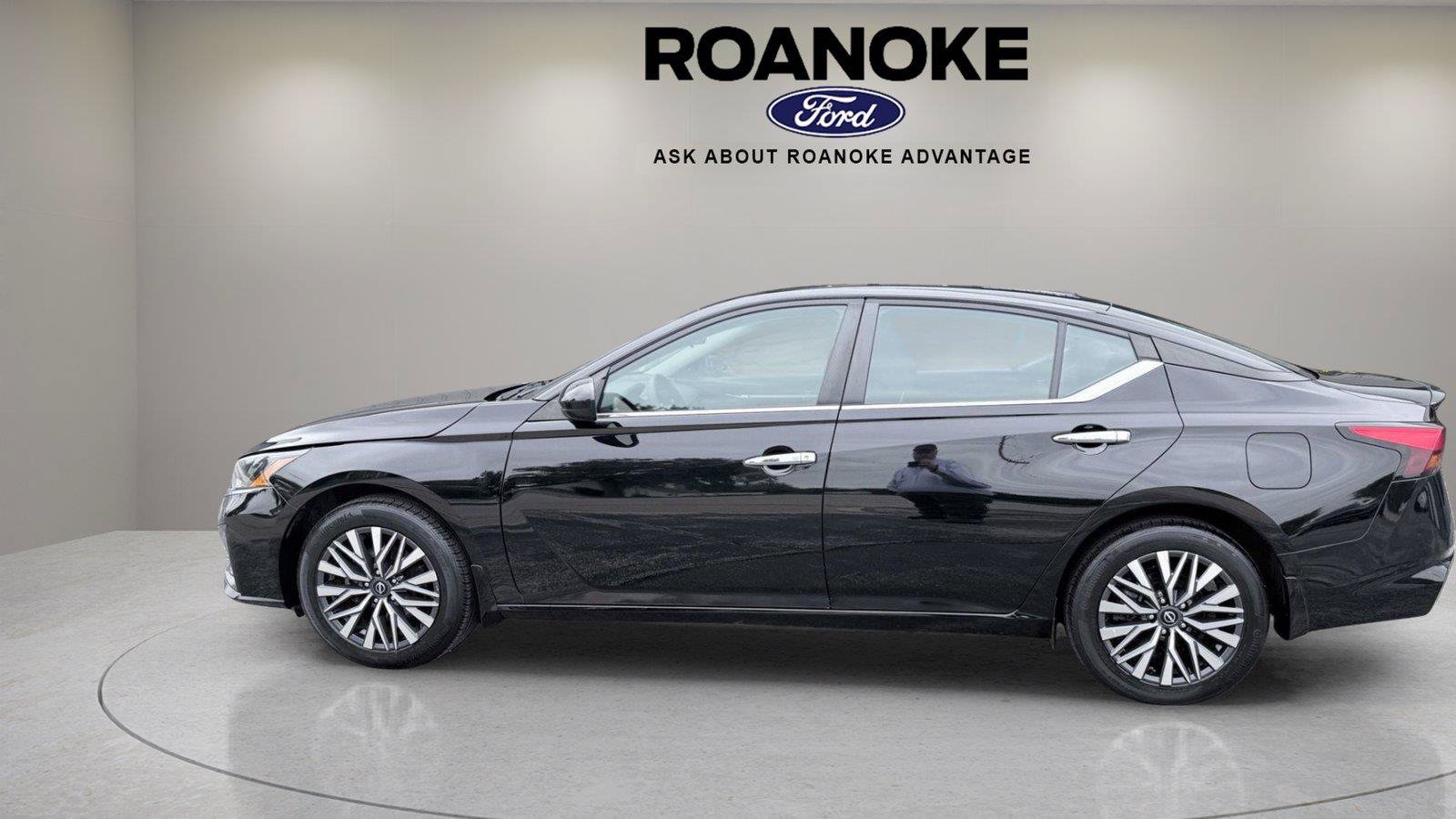 Used 2023 Nissan Altima 2.5 SV AWD/4WD image 26