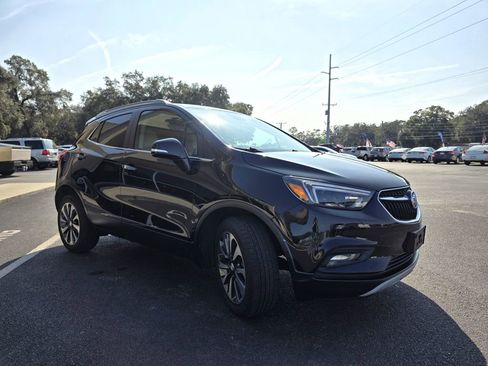 Used 2017 Buick Encore Essence image 3