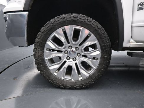 Used 2018 GMC Sierra 1500 SLE w/ SLE Convenience Package AWD/4WD image 26