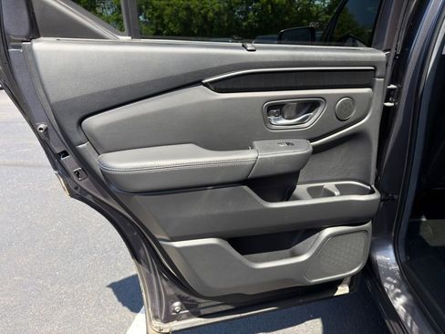 Certified 2025 Honda Pilot Elite image 20