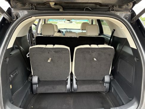 Used 2016 Ford Explorer Platinum image 12