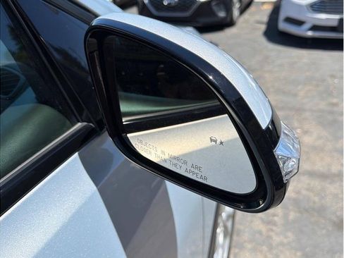 Used 2023 Chevrolet Bolt EUV LT w/ Driver Confidence Package FWD image 22