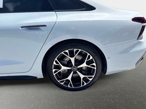Certified 2026 Audi A6 Prestige AWD/4WD image 9