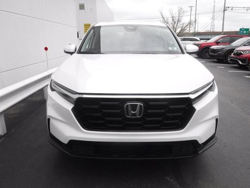 Used 2025 Honda CR-V EX image 5