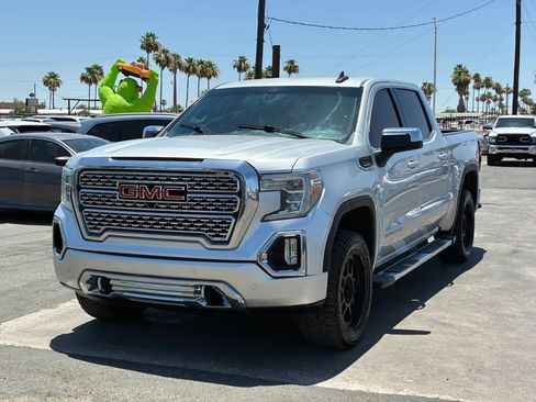Used 2020 GMC Sierra 1500 SLE w/ SLE Value Package RWD image 1