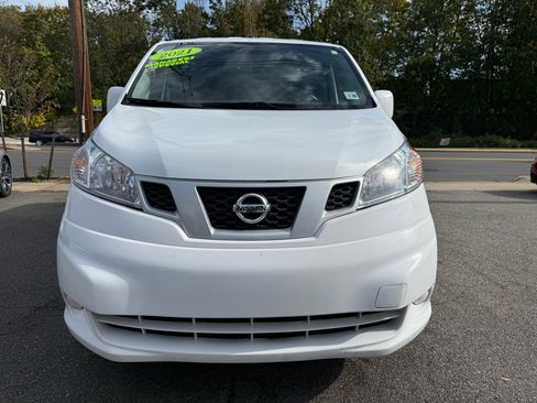 Used 2021 Nissan NV200 SV image 2