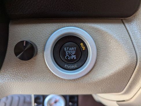 Used 2013 RAM 3500 Laramie w/ Protection Group AWD/4WD image 18