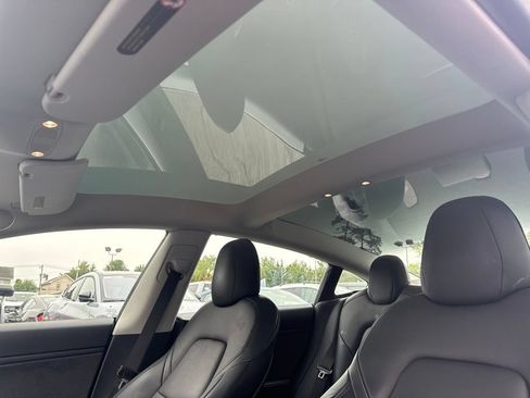 Used 2021 Tesla Model 3 Long Range AWD/4WD image 10