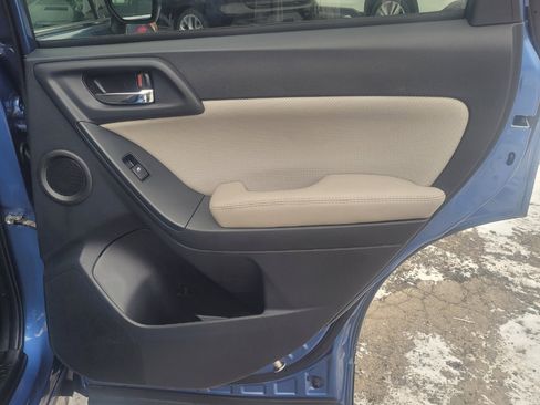 Used 2015 Subaru Forester 2.5i Limited image 27