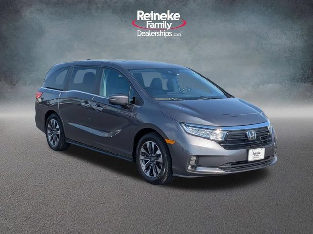 Used 2024 Honda Odyssey EX-L image 3