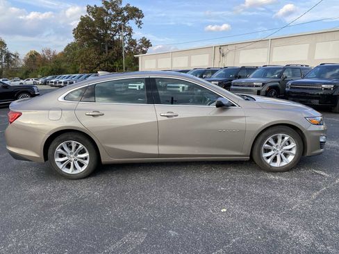 Used 2024 Chevrolet Malibu LT image 4