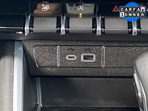 Used 2023 Chevrolet Colorado Z71 w/ Z71 Convenience Package 2 image 32