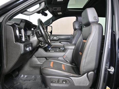 Used 2024 GMC Sierra 2500 AT4 w/ AT4 Premium Plus Package AWD/4WD image 21