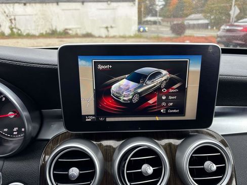 Used 2015 Mercedes-Benz C 400 4MATIC image 25