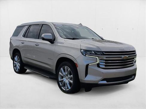 Used 2021 Chevrolet Tahoe High Country image 3