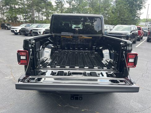 New 2026 Jeep Gladiator Mojave AWD/4WD image 17