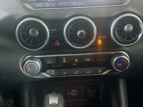 Used 2025 Nissan Sentra S FWD image 23