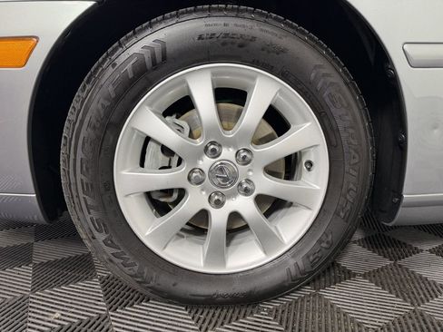 Used 2004 Lexus ES 330 image 37