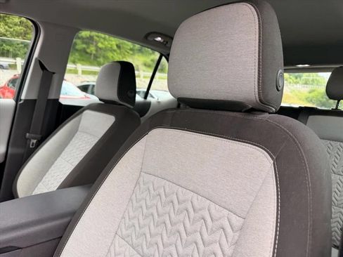 Used 2023 Chevrolet Equinox LS AWD/4WD image 19