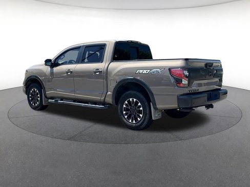 Used 2021 Nissan Titan PRO-4X w/ Pro-4x Convenience Package AWD/4WD image 3