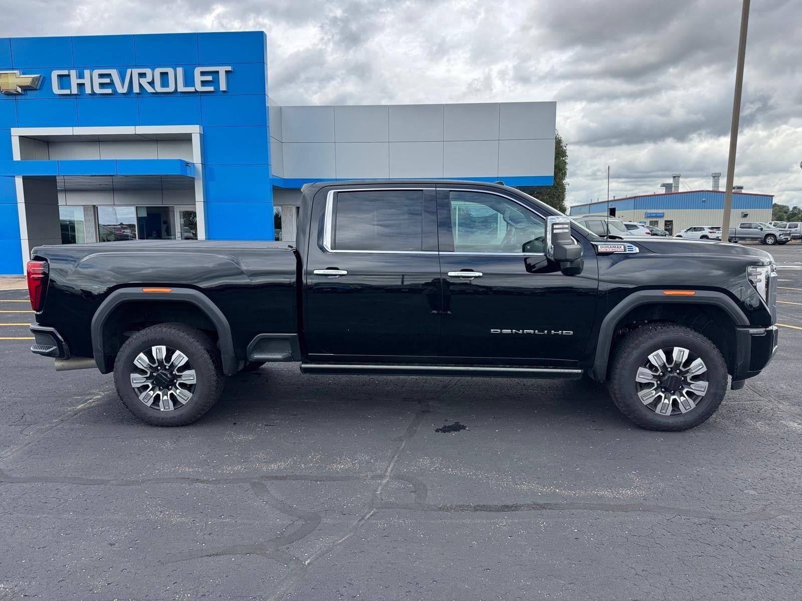 Used 2026 GMC Sierra 2500 Denali w/ Denali Reserve Package AWD/4WD image 2