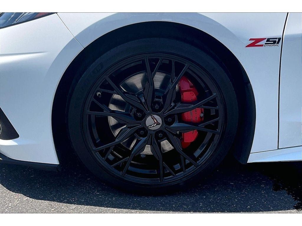 Used 2024 Chevrolet Corvette Stingray Preferred Cpe w/ Z51 Performance Package RWD image 8