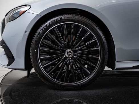 New 2026 Mercedes-Benz E 350 4MATIC Sedan image 13