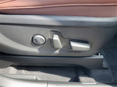 New 2025 Kia Telluride SX w/ SX Captain's Chair Package image 13