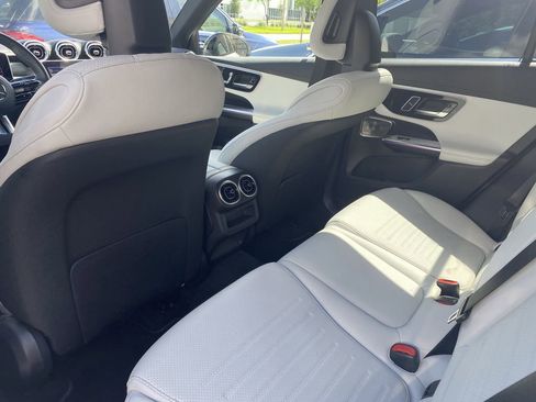 Certified 2026 Mercedes-Benz GLC 300 4MATIC image 5