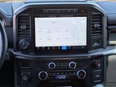 Used 2024 Ford F150 Lariat w/ FX4 Off-Road Package image 16