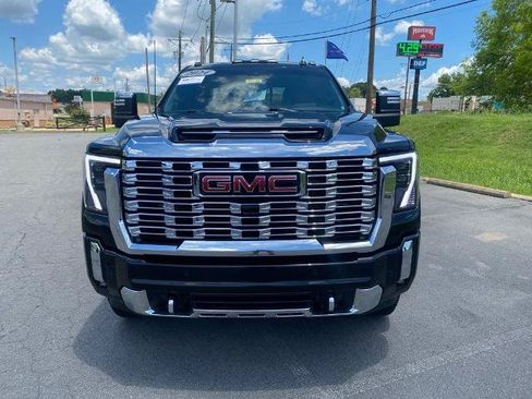 Used 2024 GMC Sierra 2500 Denali w/ Denali Reserve Package AWD/4WD image 2